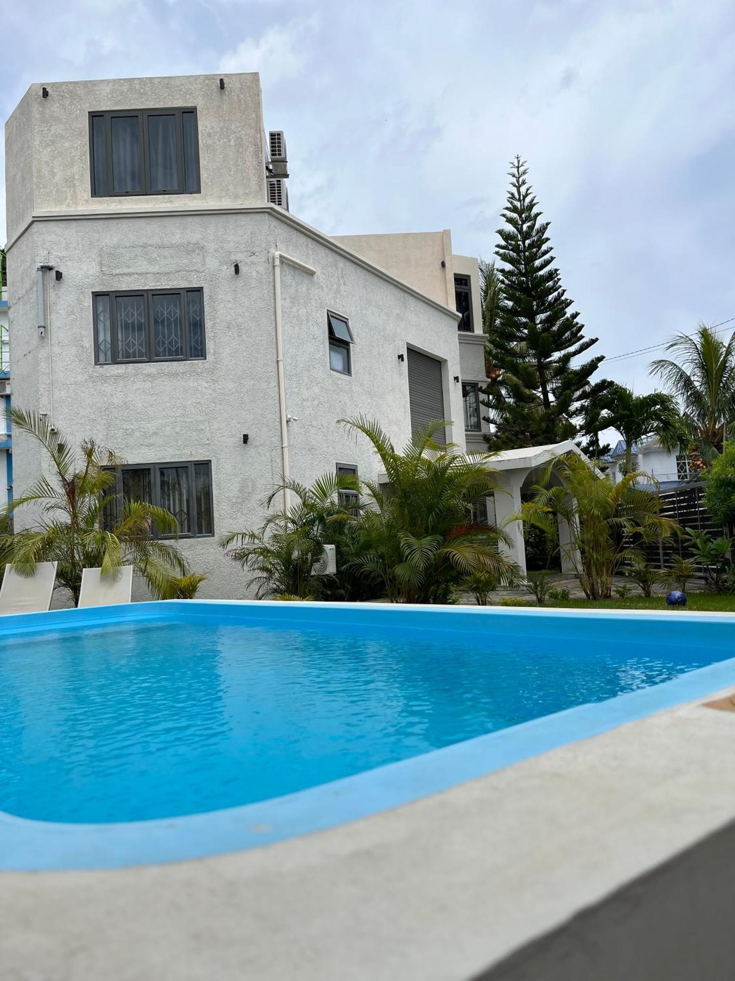 Cosy 2 Bedrooms Apts In Pereybere -Seasons Break Apartment Pereybere Beach Buitenkant foto