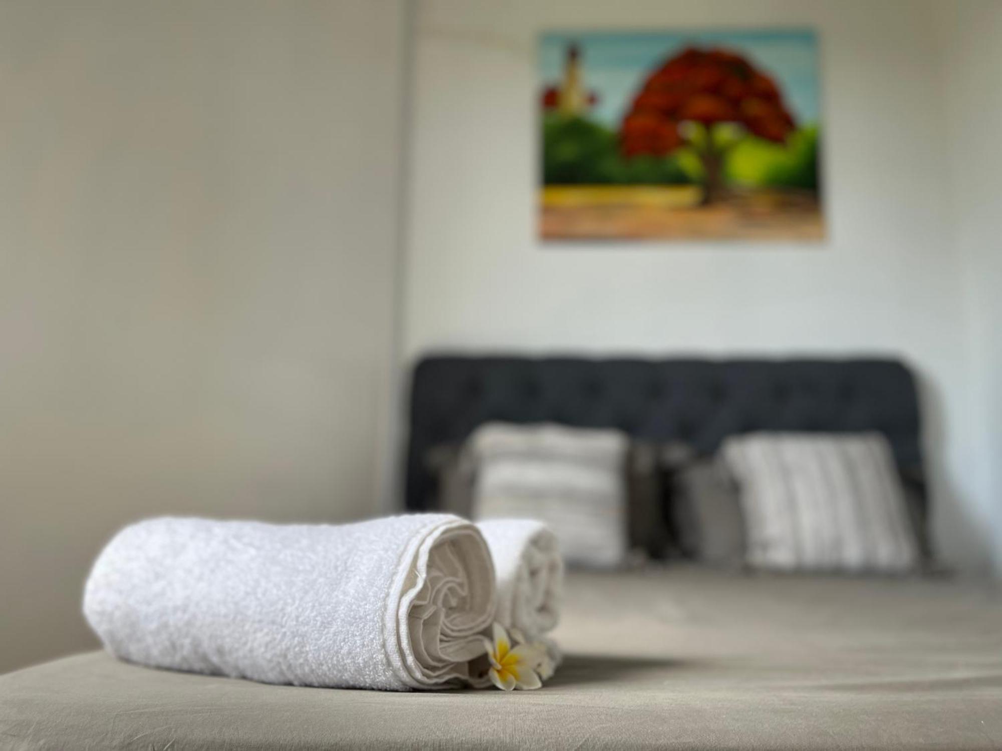 Cosy 2 Bedrooms Apts In Pereybere -Seasons Break Apartment Pereybere Beach Buitenkant foto