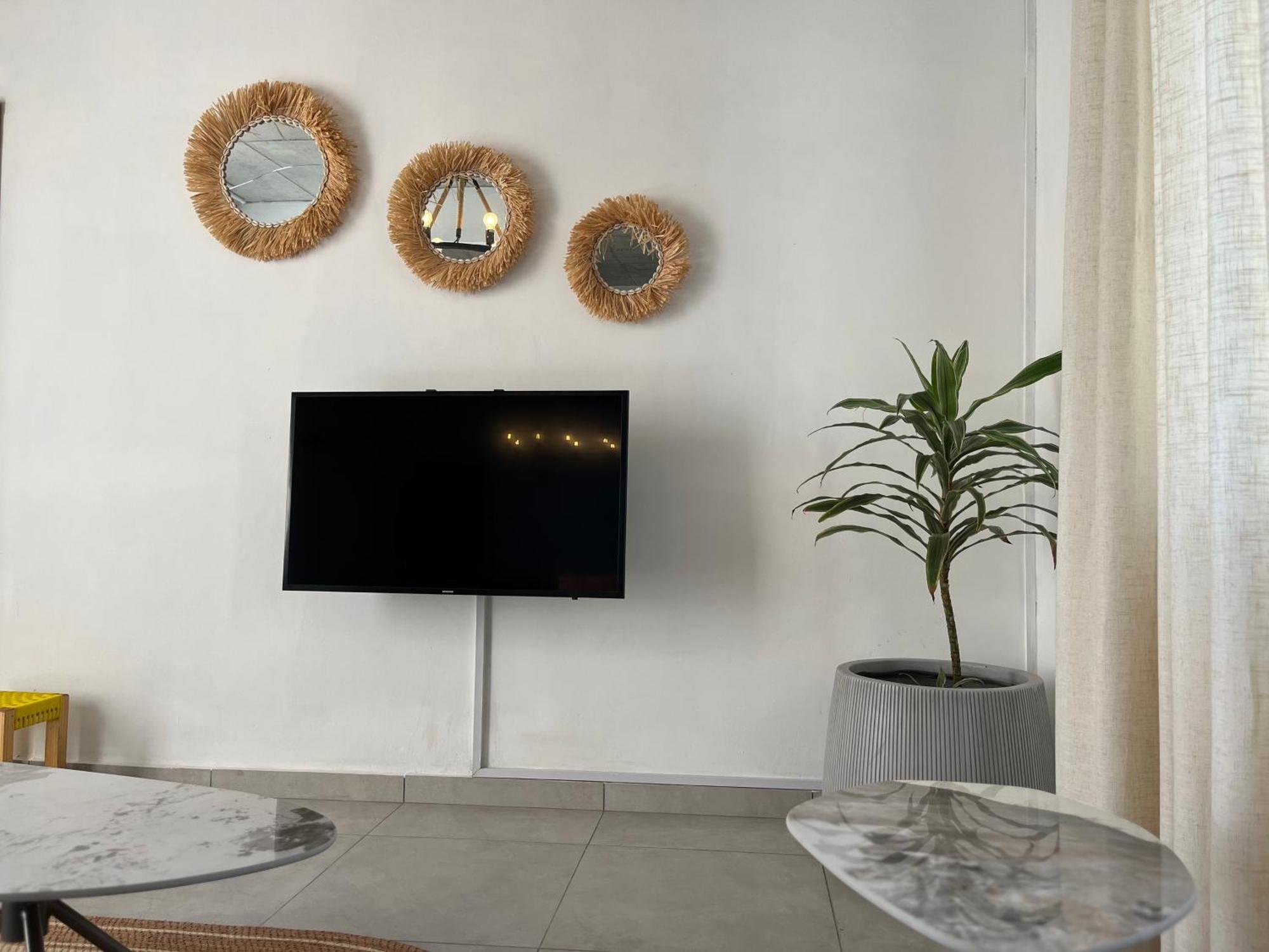 Cosy 2 Bedrooms Apts In Pereybere -Seasons Break Apartment Pereybere Beach Buitenkant foto